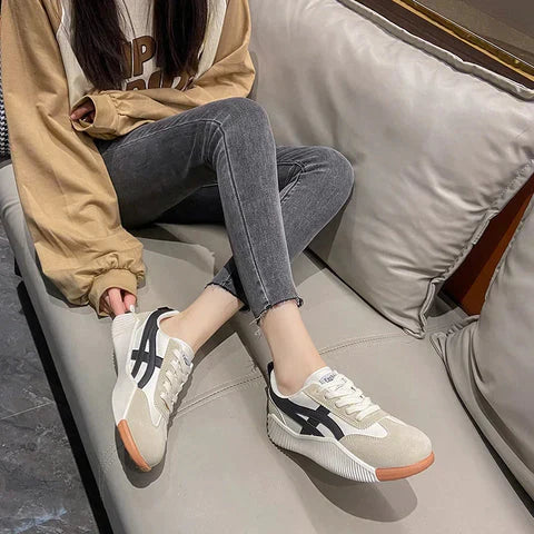 Luna™ Ortopediska Sneakers – Tidlös Stil & Ultimat Komfort