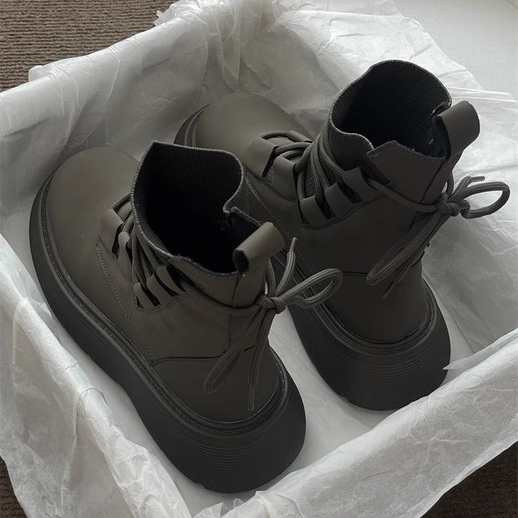 ModiBoots - Chunky Lace-Up Boots | Komfort och Stil för Varje Dag