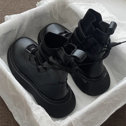 ModiBoots - Chunky Lace-Up Boots | Komfort och Stil för Varje Dag