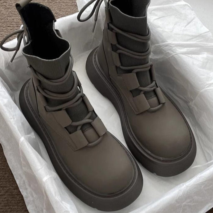 ModiBoots - Chunky Lace-Up Boots | Komfort och Stil för Varje Dag