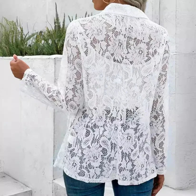 Naemi Blazer – Tidlös elegans i spets