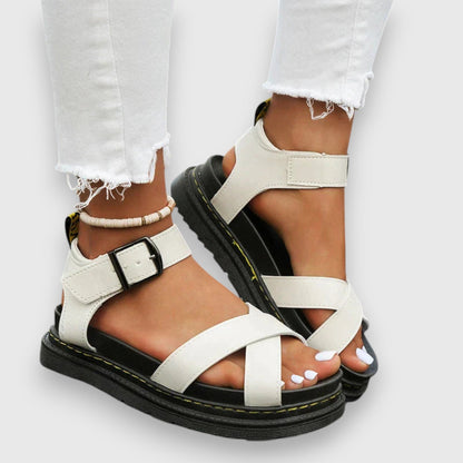 Livia – Sportiga Sandaler